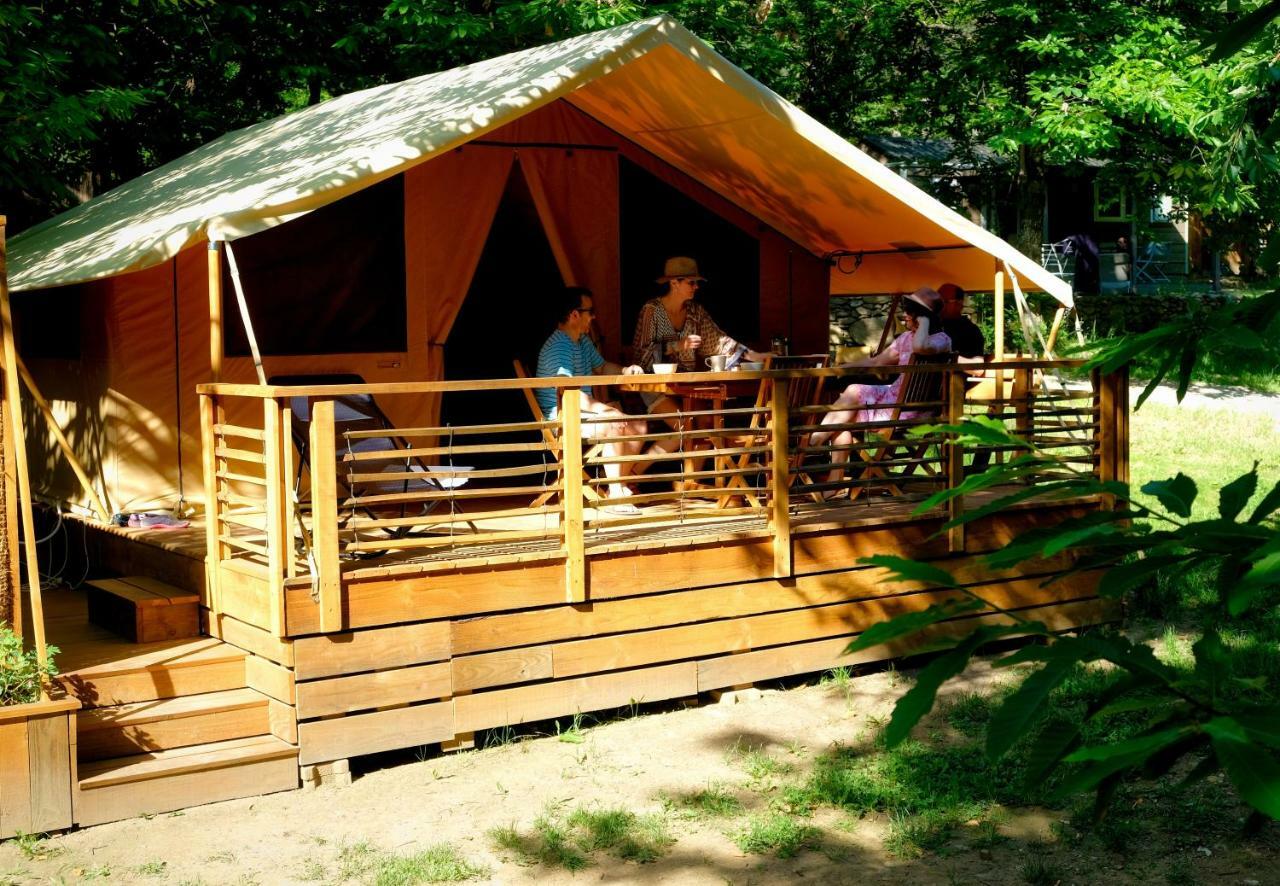 Camping La Chataigneraie Gravieres Exterior photo